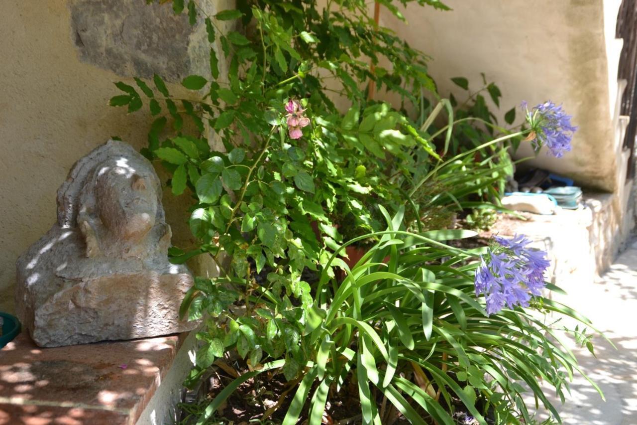 Holidays In Lagrasse Exterior foto